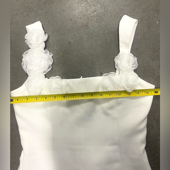 ELLIATT Trompe Mini Floral 3D Dress in Ivory LWD Bridal Little White Dress SMALL - Picture 14 of 16